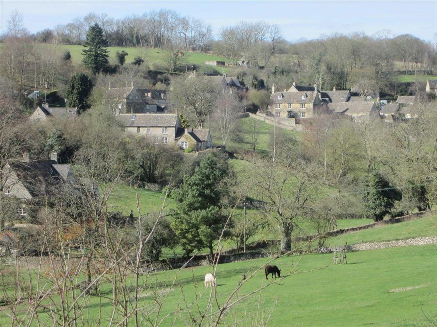 Green Valley, Cotswold Stay With Hamper Cheltenham Eksteriør billede